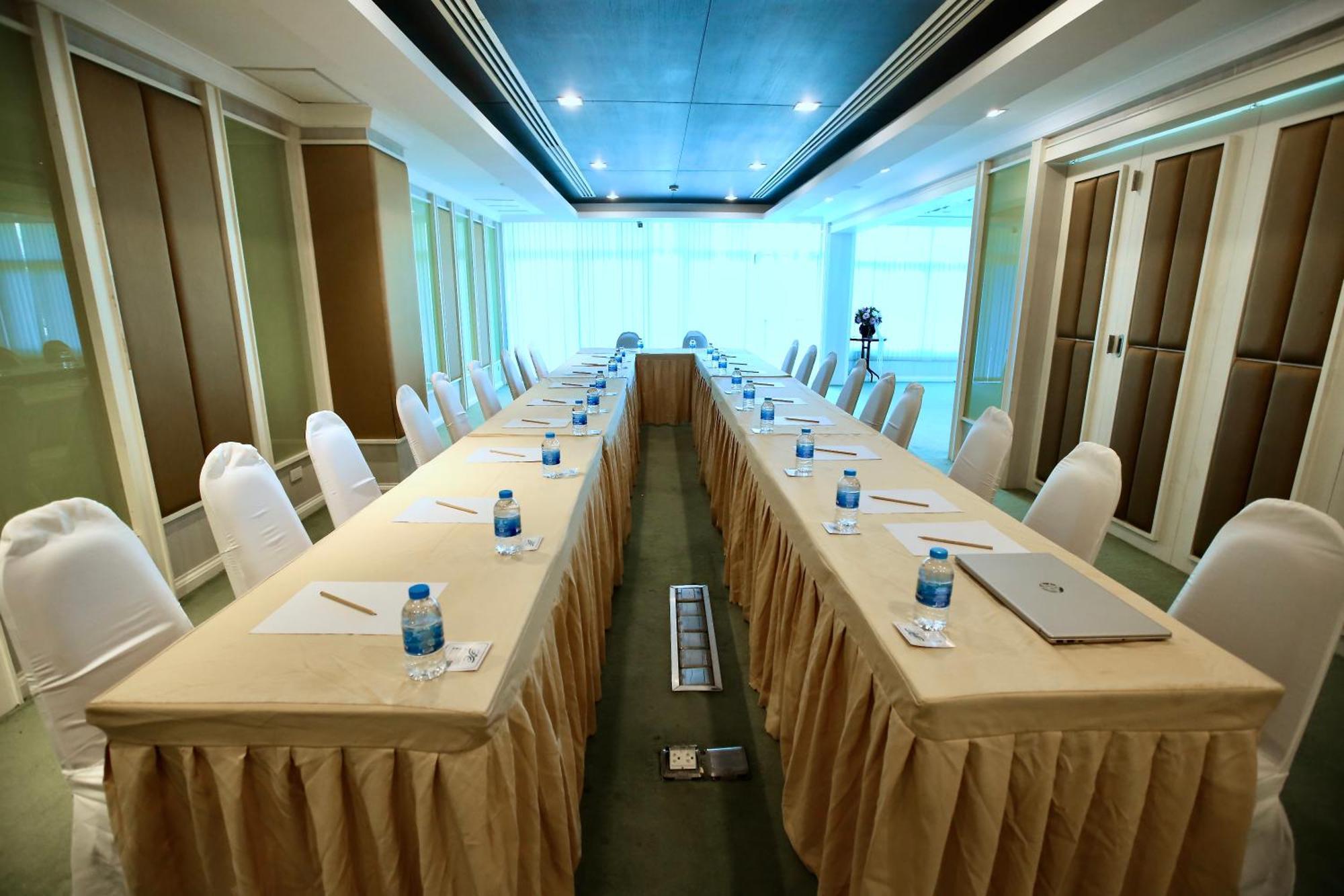 A-Te Chumphon Hotel - Sha Plus Εξωτερικό φωτογραφία