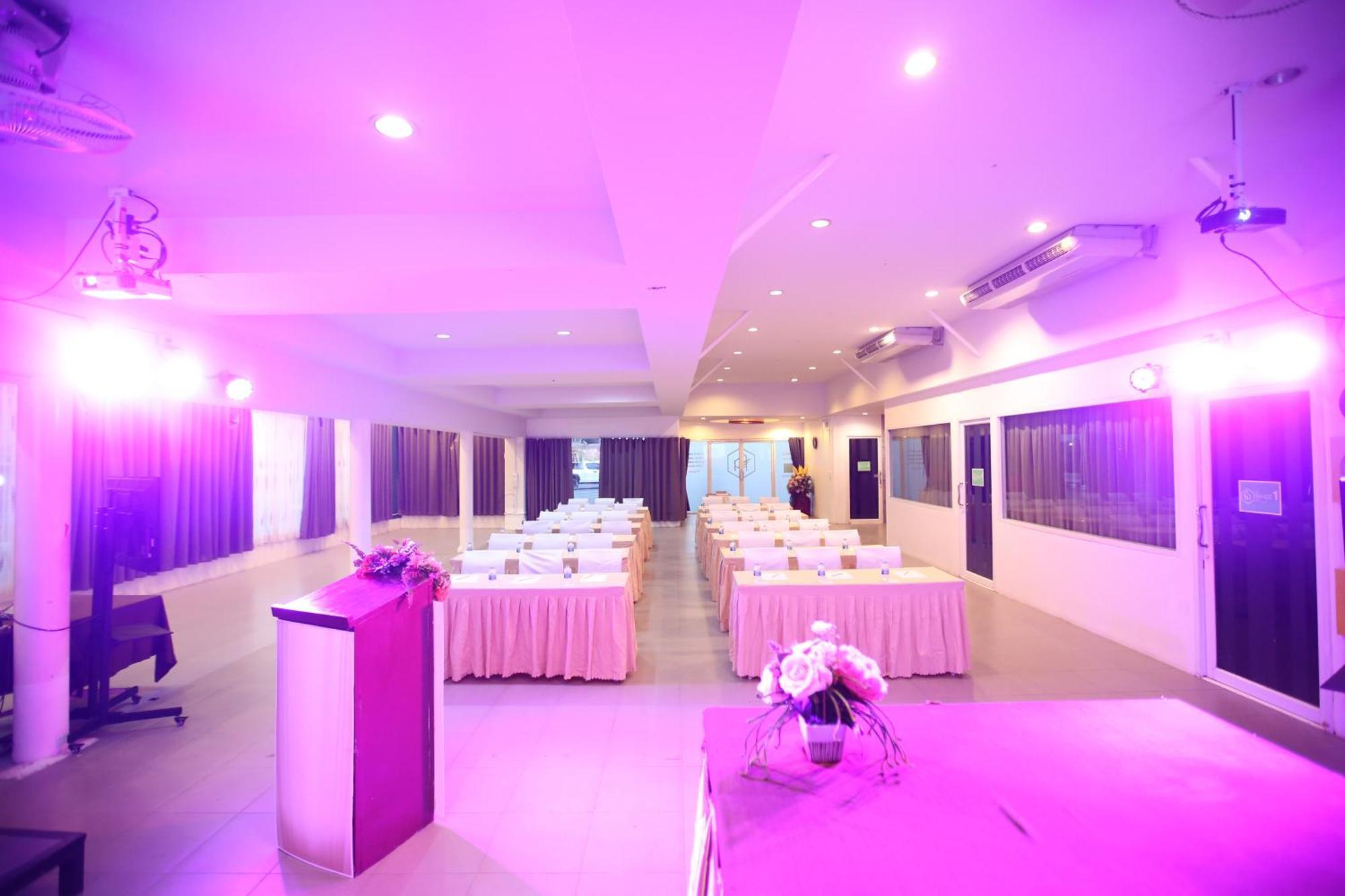A-Te Chumphon Hotel - Sha Plus Εξωτερικό φωτογραφία