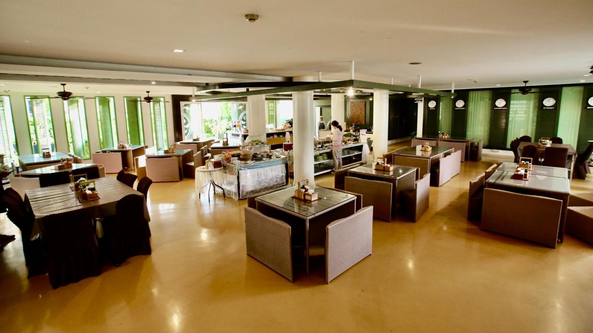 A-Te Chumphon Hotel - Sha Plus Εξωτερικό φωτογραφία